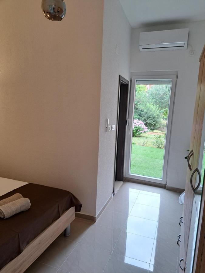 Apartman Polegubic Biograd Na Moru Exterior foto