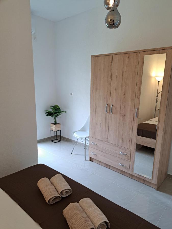 Apartman Polegubic Biograd Na Moru Exterior foto
